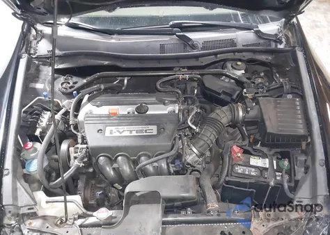 2008 Honda Accord 2.4 Ex from USA, damaged, VIN 1HGCP267X8A117357